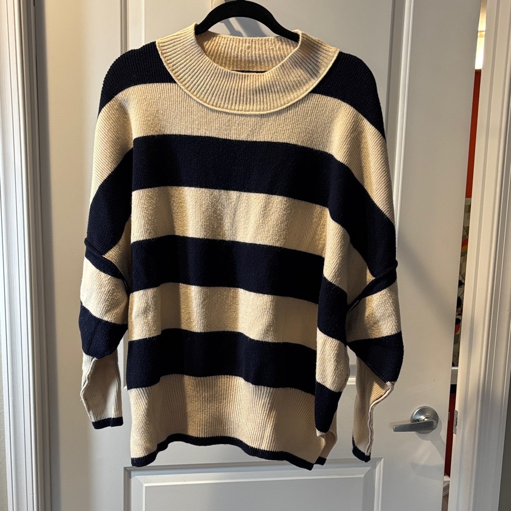 ARULA Navy and Cream Striped Turtleneck Sweater